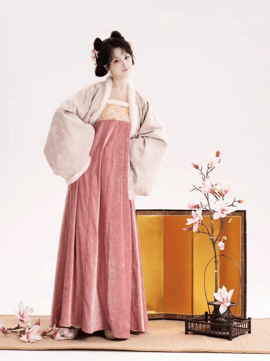 十三余产值大增童装市场爆发揽风华杀入三甲2025年9月淘宝汉